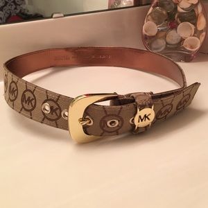 Michael Kors belt